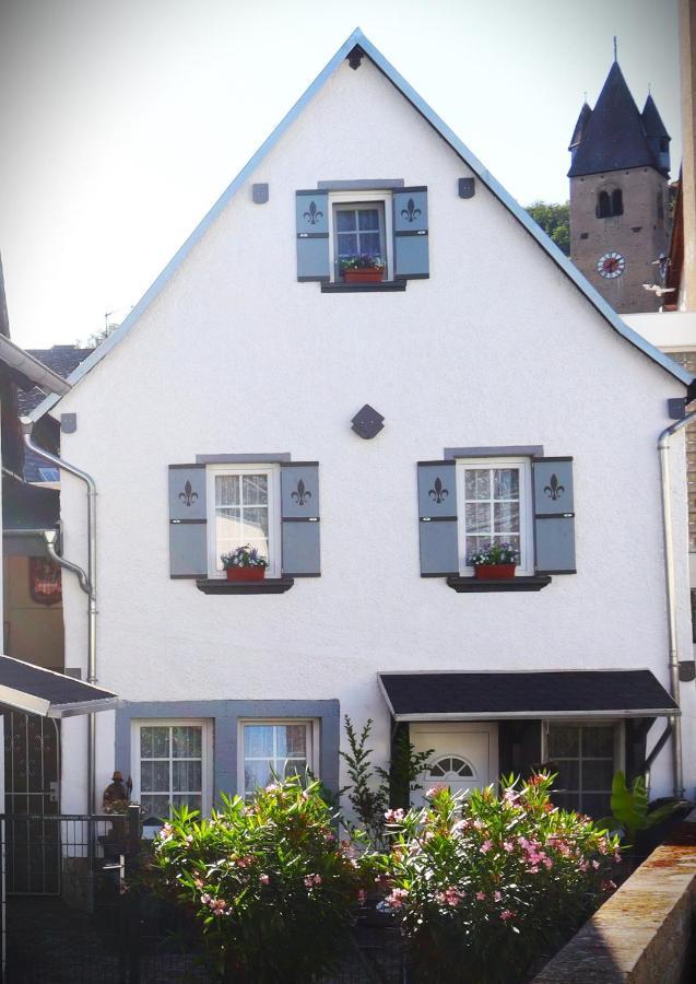 Ferienhaus Therese Kobern-Gondorf Exterior photo